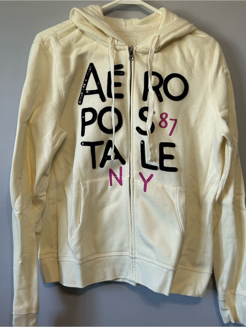 Aeropostale Y2K Hoodie in Cream